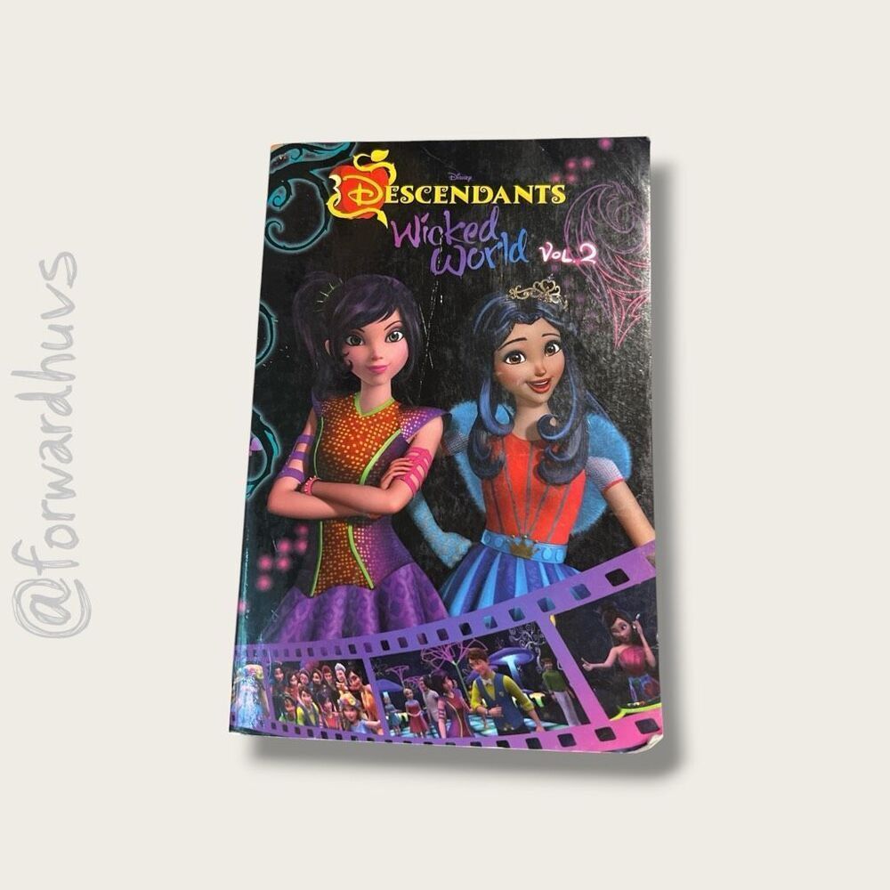 Disney Descendants Wicked World Cinestory Comic Volume 2 – Joe Books Ltd